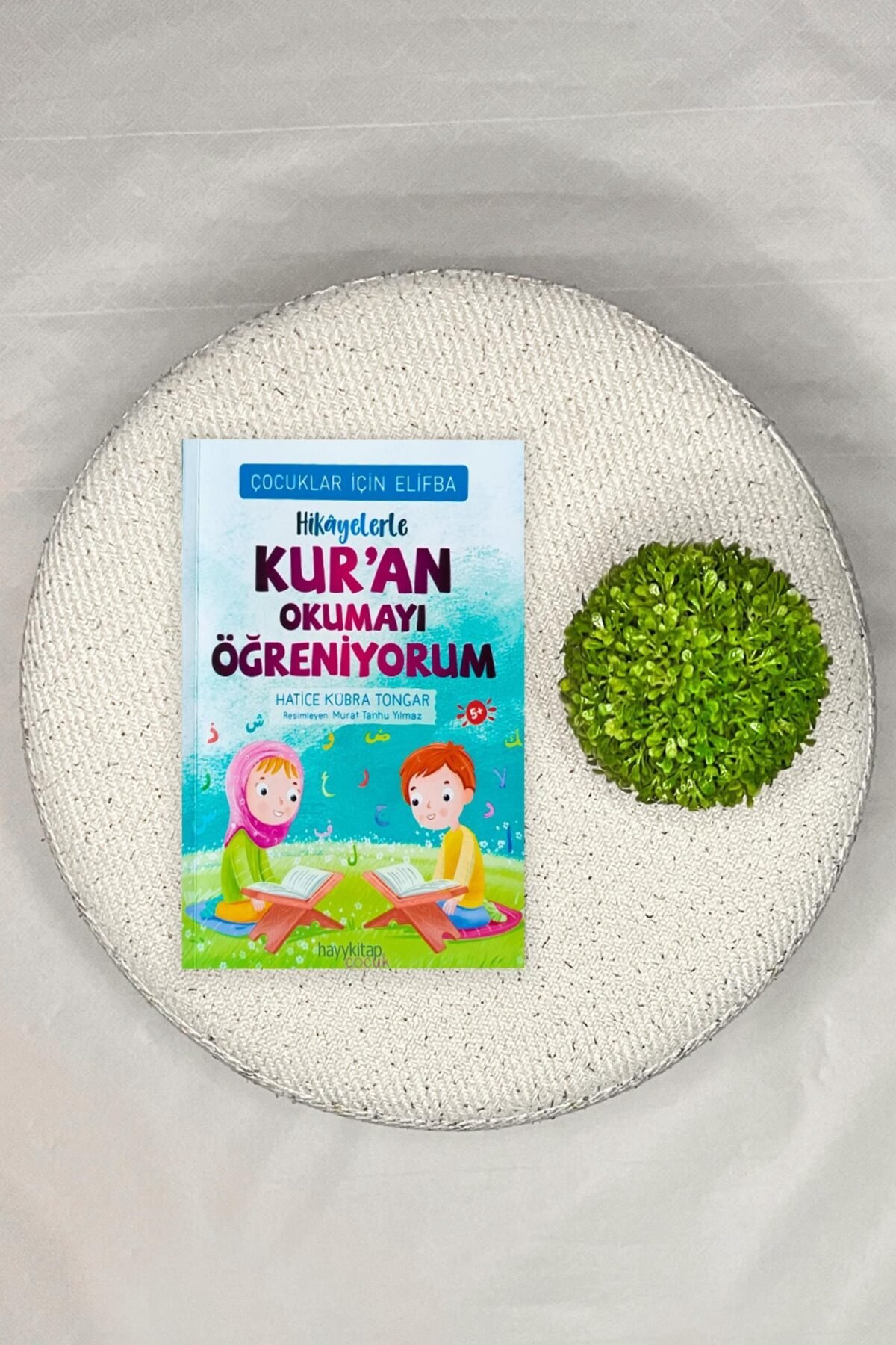 Çocuklar İçin Elifba: Hikayelerle Kur’an Okumayı Öğreniyorum - Hatice Kübra Tongar - Hayy Kitap - Görsel 2